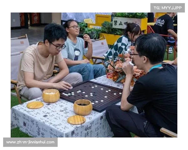 重庆围棋团体赛推出AI辅助训练系统 国家队首度试用提升竞技水平 重庆围棋团体赛推出AI辅助训练系统 国家队首度试用提升竞技水平